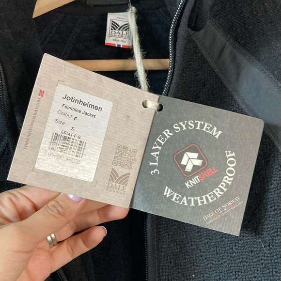 Dale of Norway Jotinheimen knit shell weatherproof jacket black small NWT - Picture 4 of 12